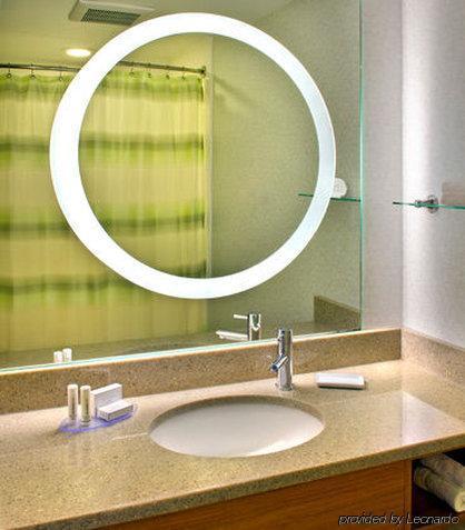 Springhill Suites Long Island Brookhaven Bellport Экстерьер фото